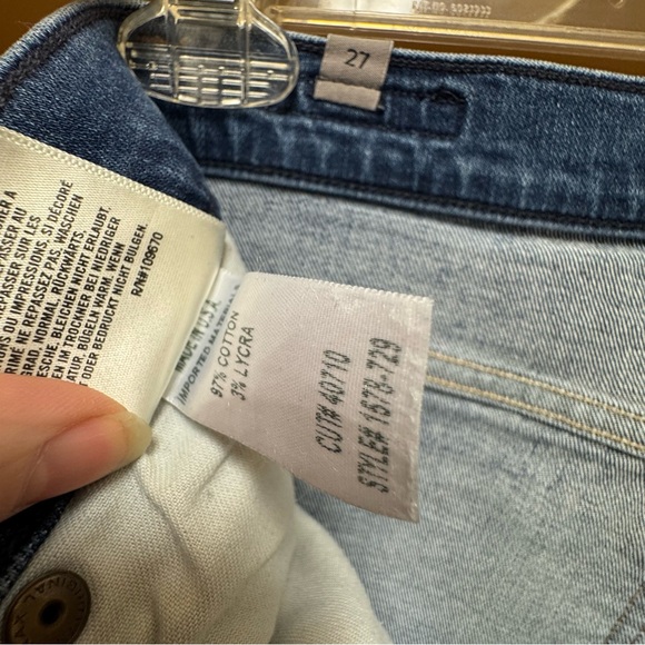 Citizens of Humanity Distressed Elsa Mid Rise Slim Fit Crop Button Fly Jeans - Picture 5 of 8